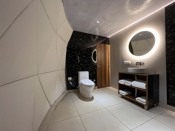 Bathroom, GLAMPING CLUB, Kullu