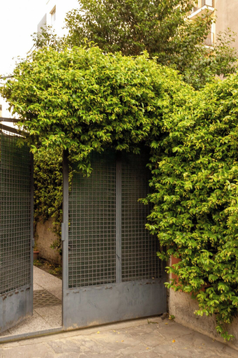 Front of property 2, BnButler - Riccardo Galli 9, Milano