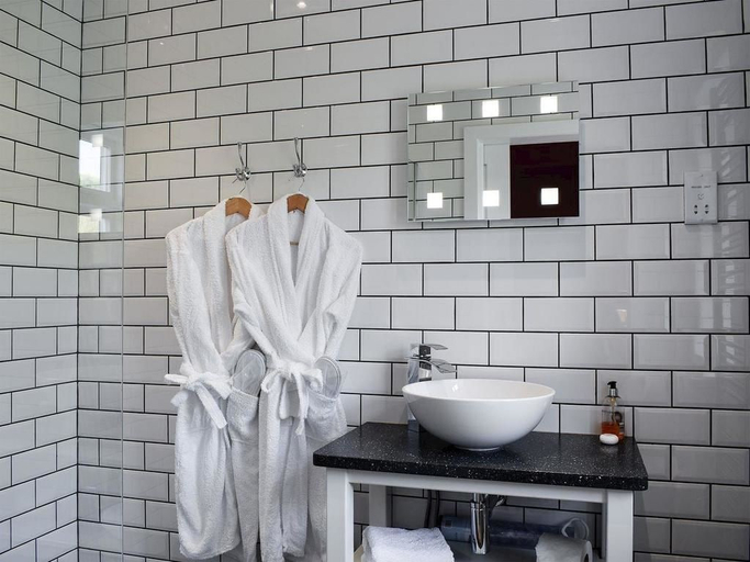Bathroom 5, Brae Cottage, Perthshire and Kinross