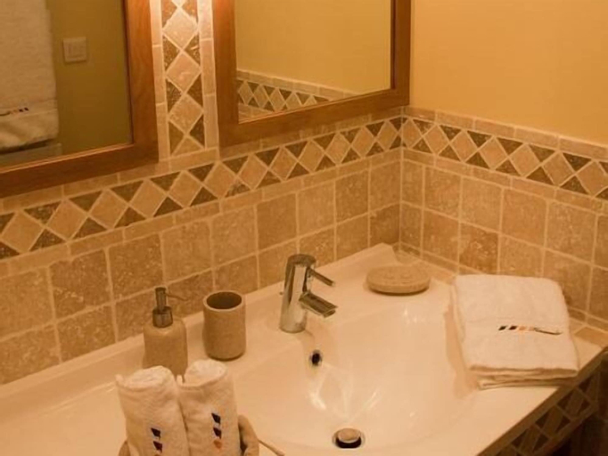 Bathroom 3