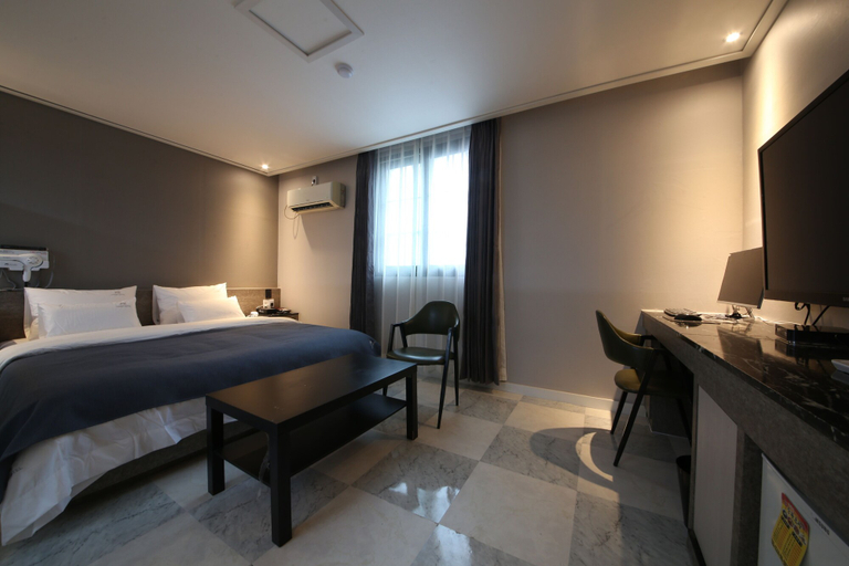 Bedroom 4, Namu neulbo, Sasang