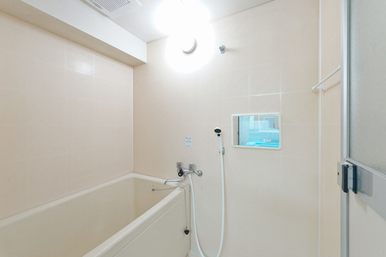 Bathroom 2, Daikokucho Home Builder Ebisu 1002, Osaka