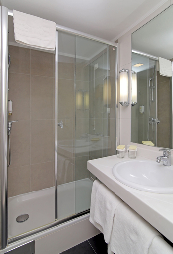 Bathroom 5, Hotel Lero, Dubrovnik