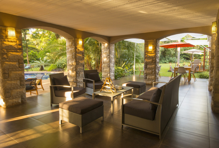 Food & Drinks 5, Sandalwood Lodge, Harare