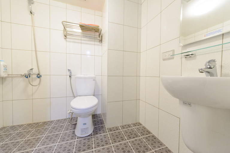 Bathroom 4, Bryan Southern Villages, Tainan