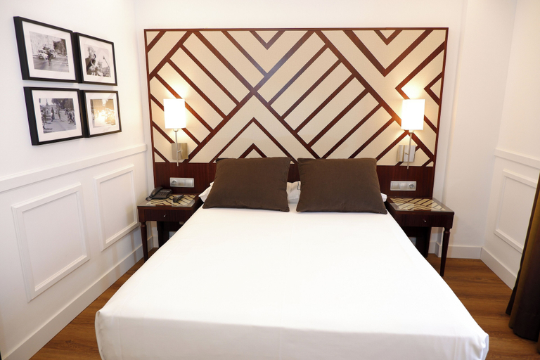 Bedroom 3, Atrio, Valladolid