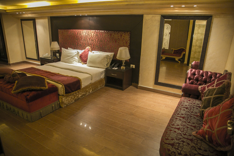 Bedroom 3, Queen's Suite Hotel, Beirut