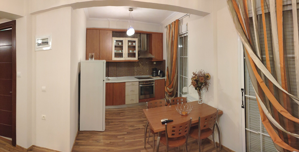 Others 4, Travell Suite 11, Central Macedonia