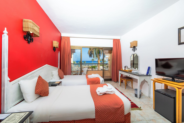 Bedroom 4, Flamenco Beach and Resort, Al-Qusayr