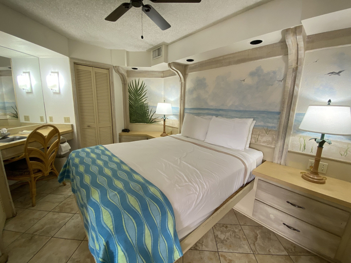 Bedroom 2, Voyager Beach Club, Pinellas