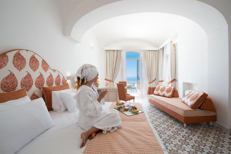 Bedroom 4, Casa Caprile, Salerno