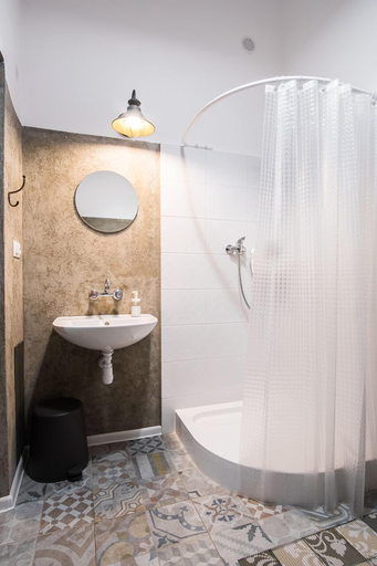 Bathroom 3, HOSTEL likeHome, Przemyśl City