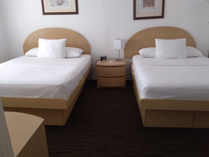 Bedroom 3, Island House South Beach, Miami-Dade