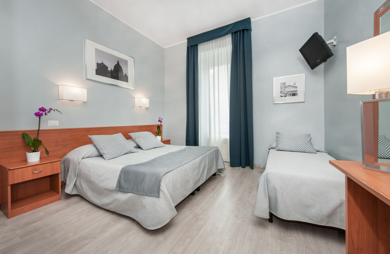 Bedroom 3, Hotel Roi, Rome