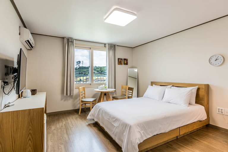 Bedroom 3, Nadia Pension, Jeju