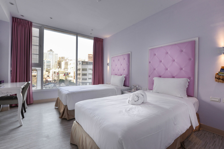 Bedroom 4, Lion King Hotel, Kaohsiung
