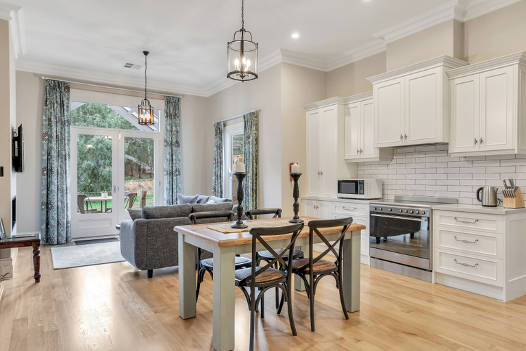 Others 5, Grandview Accommodation - The Elm Tree Apartments, Adelaide