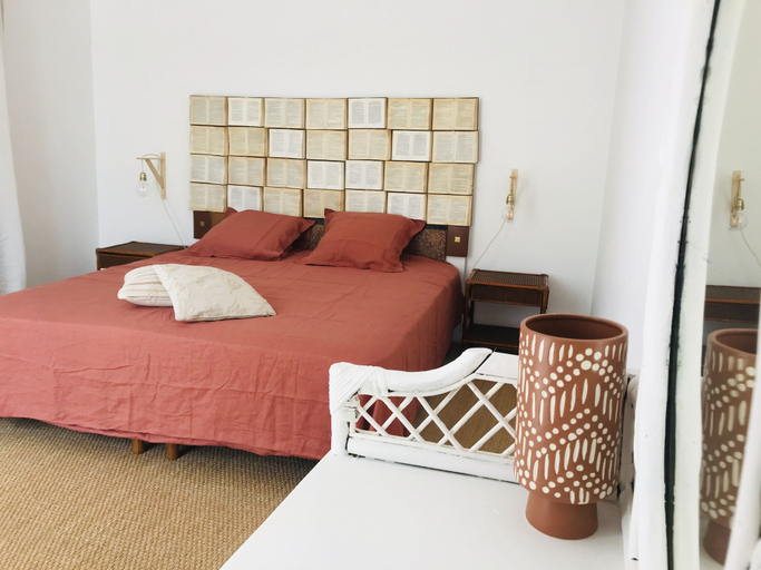 Bedroom 3, Mas de l'Acacia, Gard