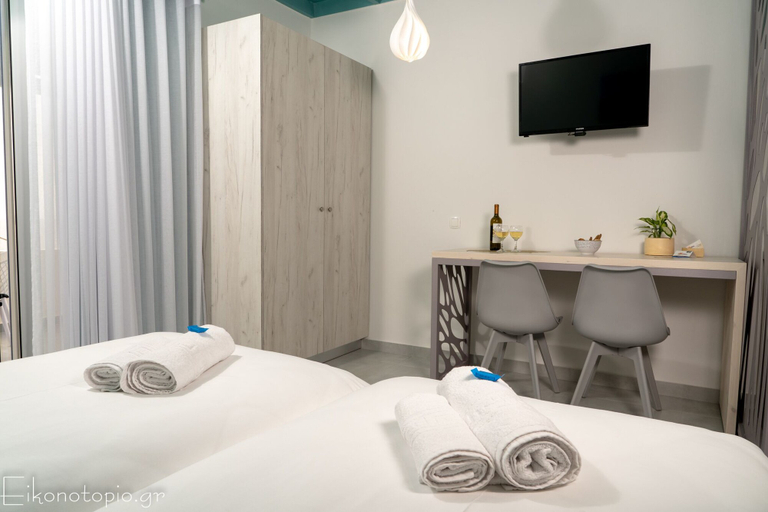 Bedroom 4, Paradisos, Crete