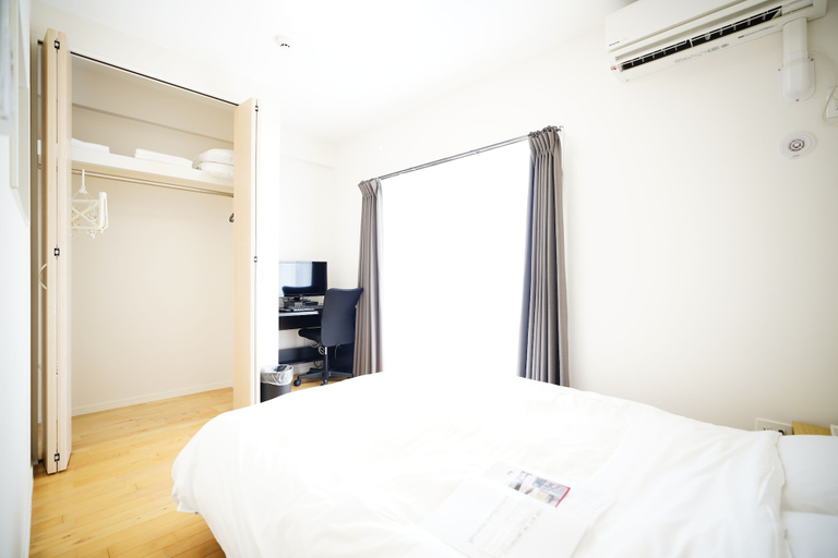 Bedroom 2, Condominium GOLF GOLF Tsuboya, Naha