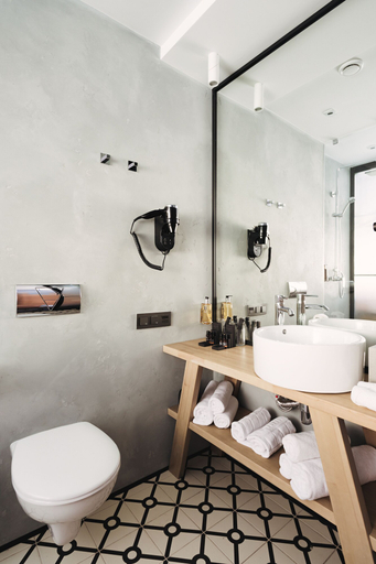 Bathroom 3, Wynwood, Sankt-Peterburg gorsovet