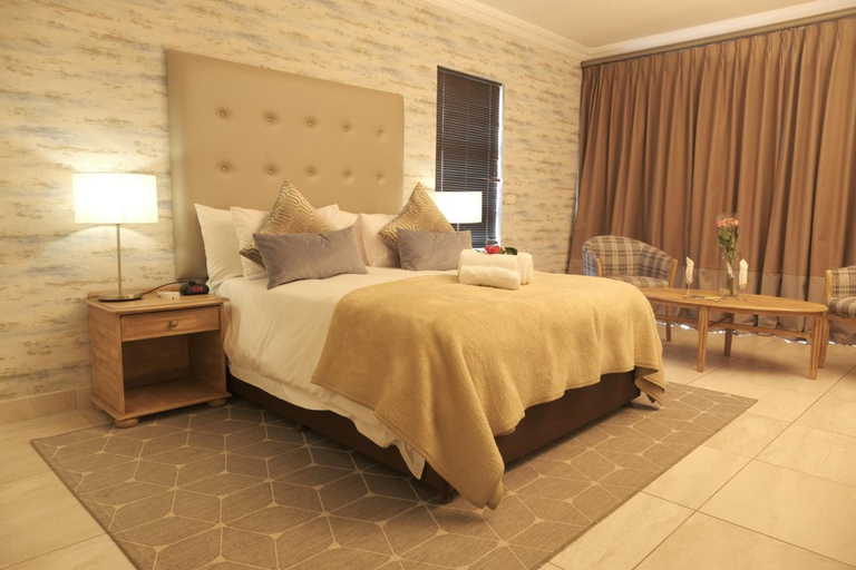 Bedroom 3, The Point Hotel & Spa, Eden