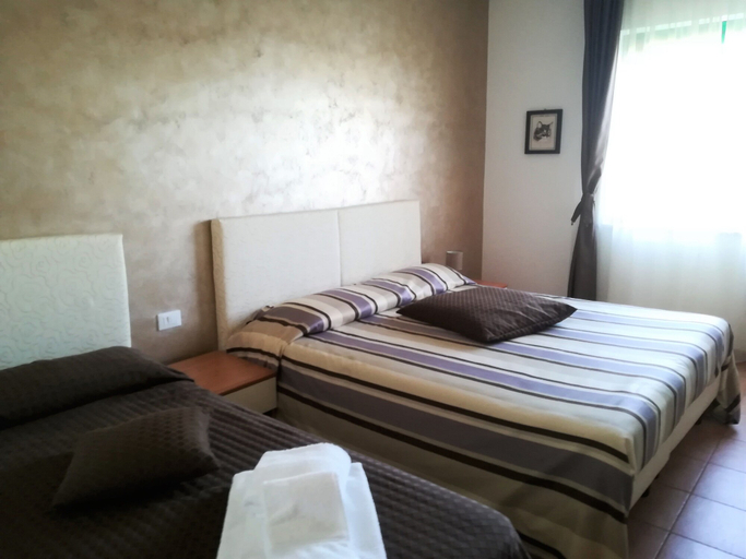 Bedroom 4, Sport Village La Badia, Siena