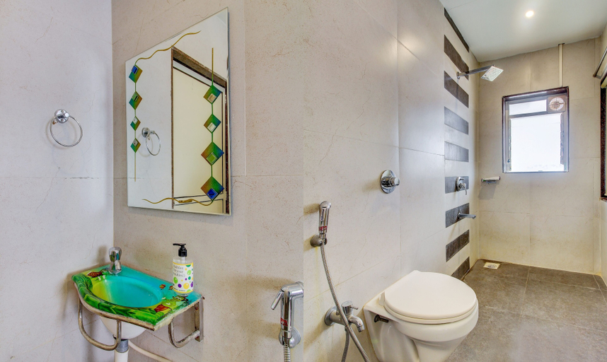 Bathroom, Treebo Trip Hotel Guru Krupa, Satara