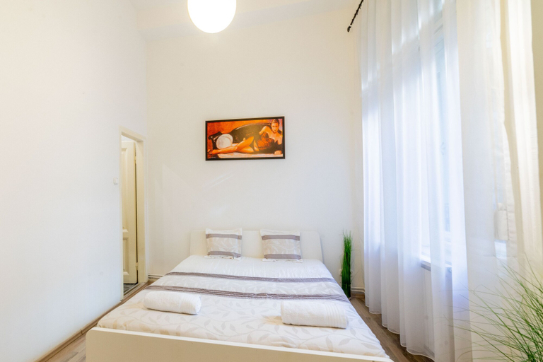 Bedroom 3, Real Apartments Lovag, Budapesti