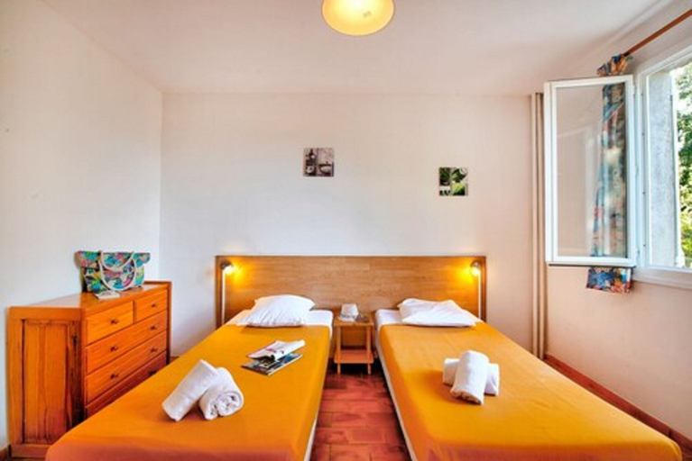 Bedroom 5, Village Vacances les Bories, Alpes-de-Haute-Provence