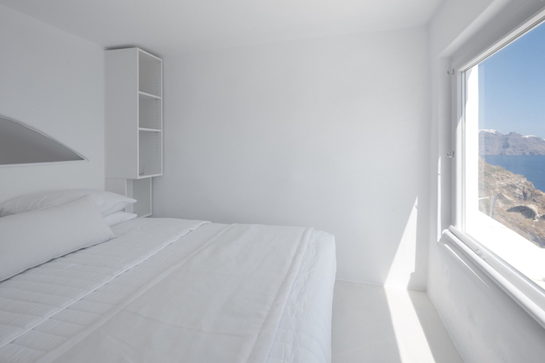 Bedroom 2, Oia White Cave Oia Cliff, South Aegean