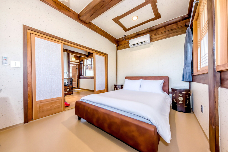 Bedroom 3, Jeju Hanok Hotel Hallagung, Seogwipo
