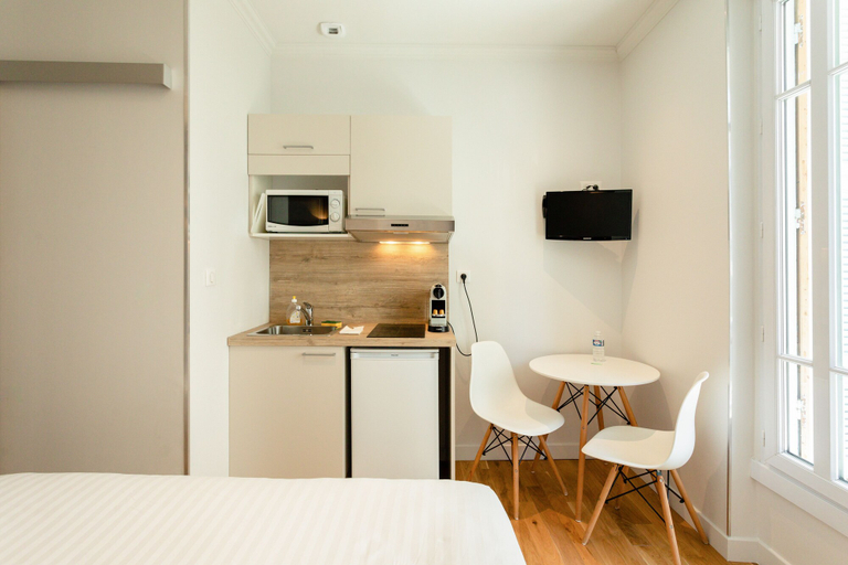 Bedroom 4, Nice Home - Studios Lido, Alpes-Maritimes