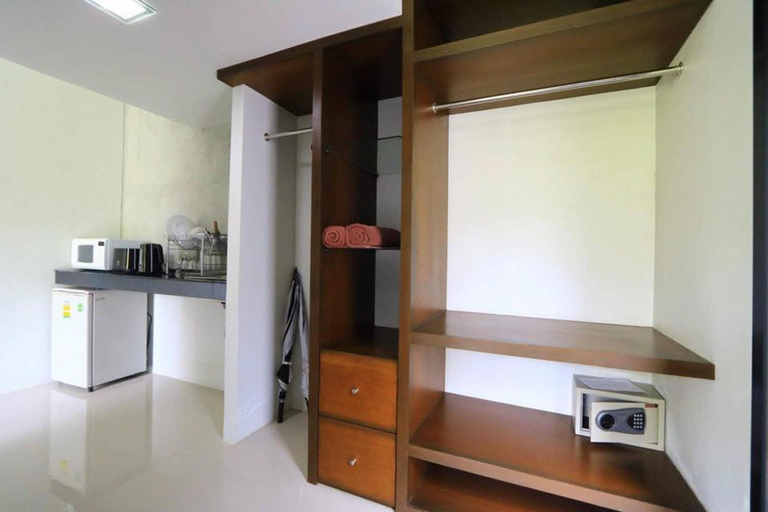 Others 5, Baan Norkna Bangtao, Pulau Phuket
