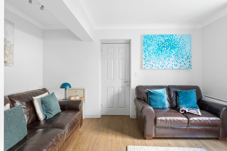 Others 4, Bedford House Apartments, Torbay