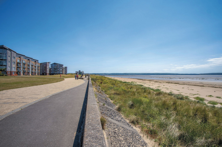 Exterior & Views 2, Swn Y Mor - 4 Bedroom - Llanelli, Carmarthenshire