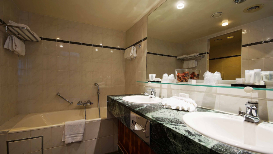 Bathroom 4, De Keyser Hotel, Antwerpen