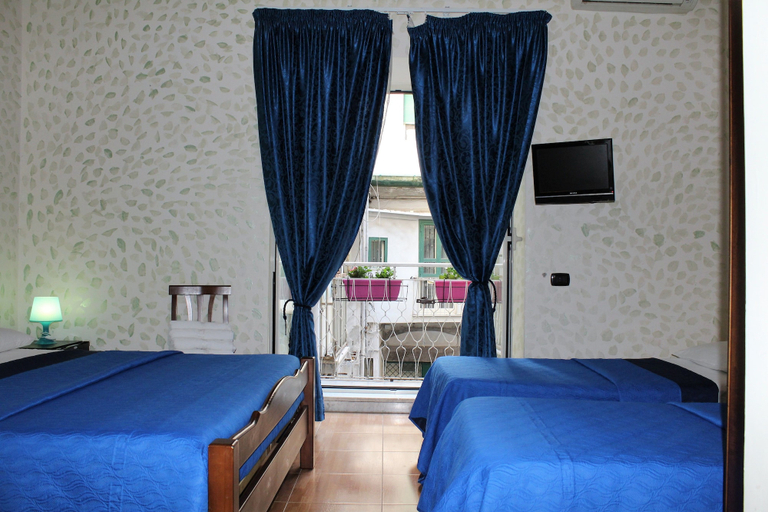Bedroom 4, B&B Alloggio Maria, Napoli