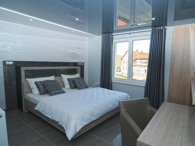 Bedroom 4, Hotel Nanis, Region Hannover
