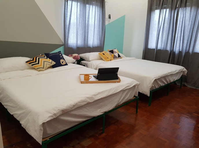 Bedroom 3, In Homs 26, Klang