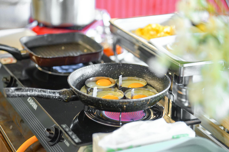 Food & Drinks 5, 7 Days Premium Hotel Don Meaung Airport , Don Muang