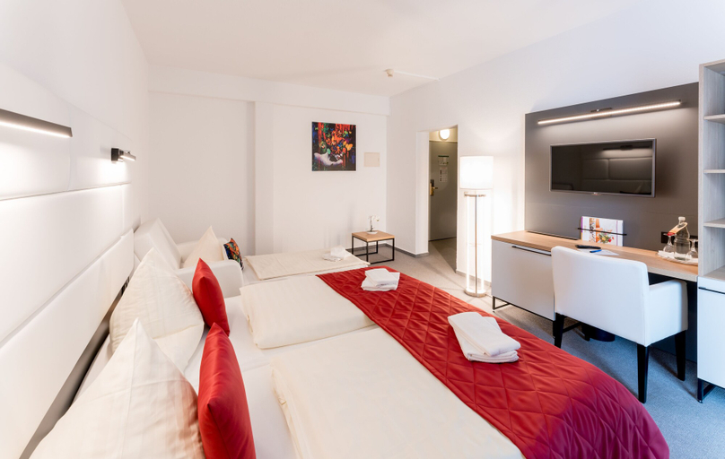Bedroom 4, Hotel Stadtfeld, Magdeburg