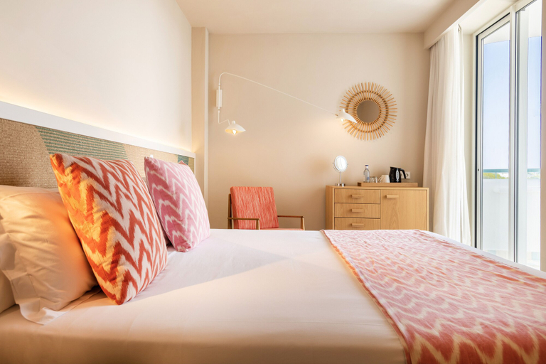 Bedroom 3, Inturotel Cala Esmeralda Beach Hotel & Spa - Adults Only, Baleares