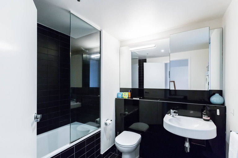 Bathroom, ROBYN, 1BDR Melbourne Apartment, Melbourne