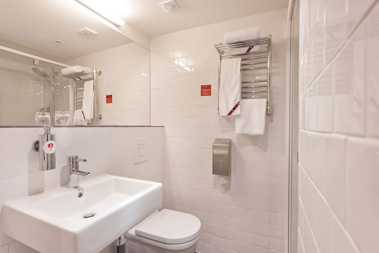Bathroom 3, AZIMUT Hotel Ufa, Ufimskiy rayon