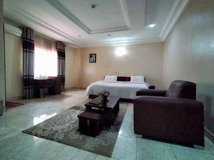 Bedroom 4, Laps New World Hotel, AbujaMun