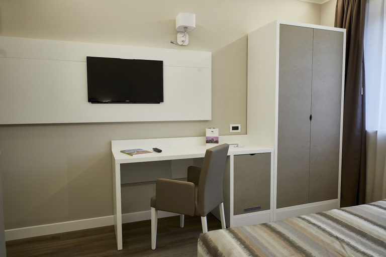 Bedroom 3, La Perla, Ancona