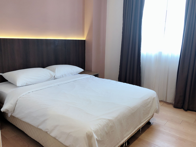 Bedroom 13