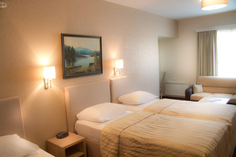 Bedroom 2, Hotel Philia