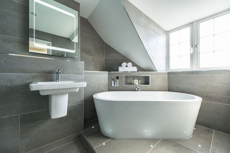 Bathroom 5, The Land's End Hotel, Cornwall